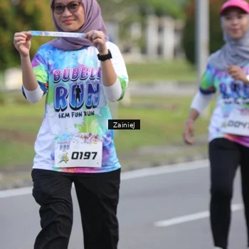 Runner Photo 8425743
