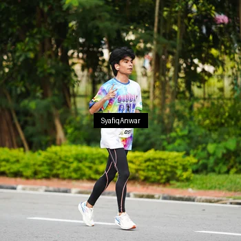 Runner Photo 8426299