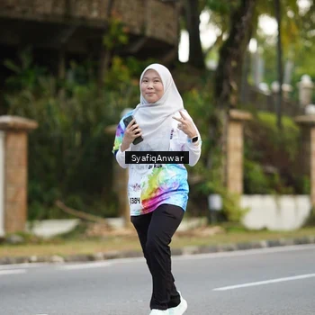 Runner Photo 8427236