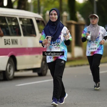 Runner Photo 8427257