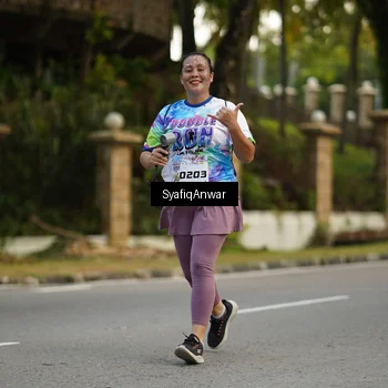 Runner Photo 8427492