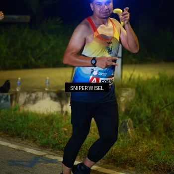 Runner Photo 8427511