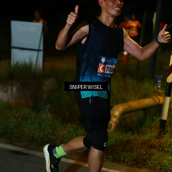 Runner Photo 8427512