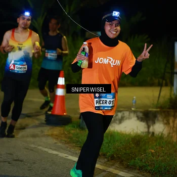 Runner Photo 8427513