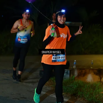 Runner Photo 8427514
