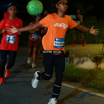 Runner Photo 8427526