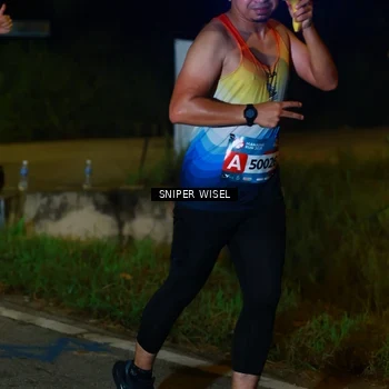 Runner Photo 8427527