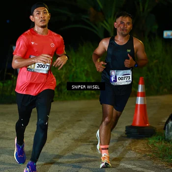 Runner Photo 8427535