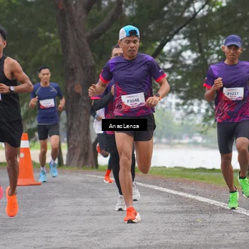Runner Photo 8427540