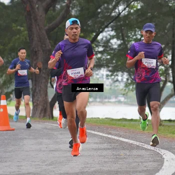 Runner Photo 8427542