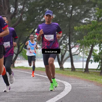 Runner Photo 8427546