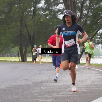 Runner Photo 8427559