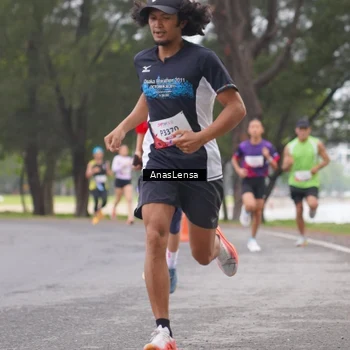 Runner Photo 8427560