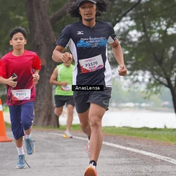 Runner Photo 8427561