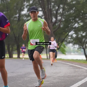 Runner Photo 8427592