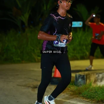 Runner Photo 8427603