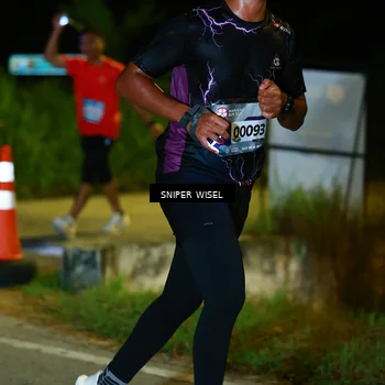 Runner Photo 8427610
