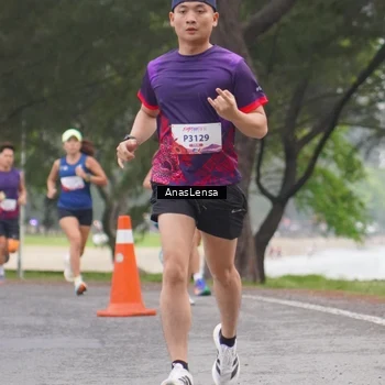Runner Photo 8427617
