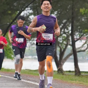 Runner Photo 8427632