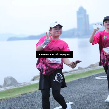 Runner Photo 8427635