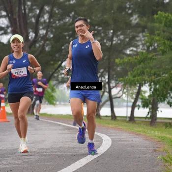 Runner Photo 8427637