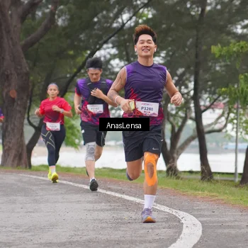 Runner Photo 8427665