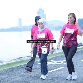 Runner Photo 8427668