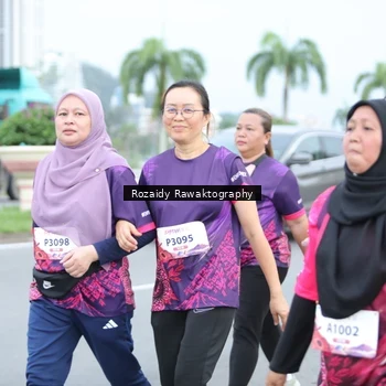 Runner Photo 8427671