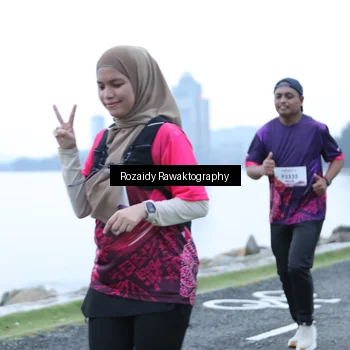 Runner Photo 8427673