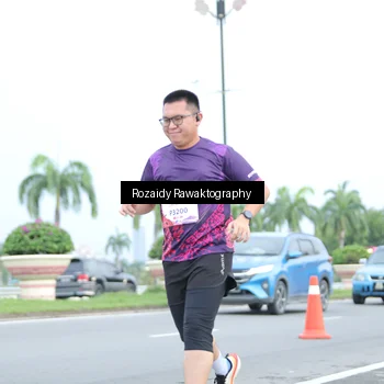 Runner Photo 8427674