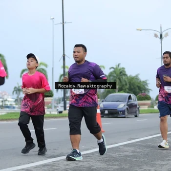 Runner Photo 8427688