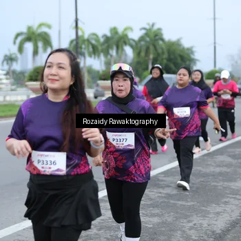 Runner Photo 8427689