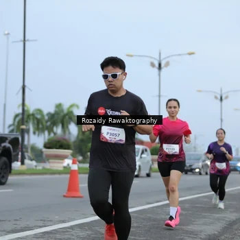 Runner Photo 8427692