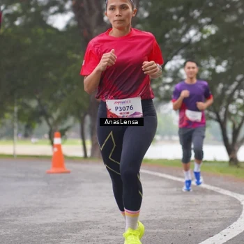 Runner Photo 8427698