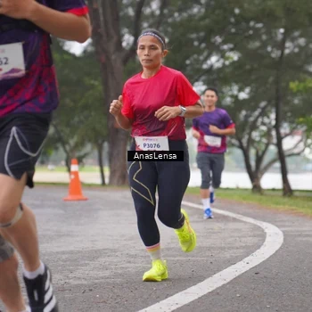Runner Photo 8427699