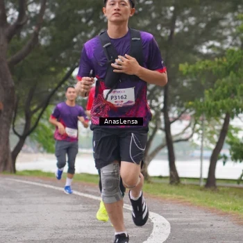 Runner Photo 8427701