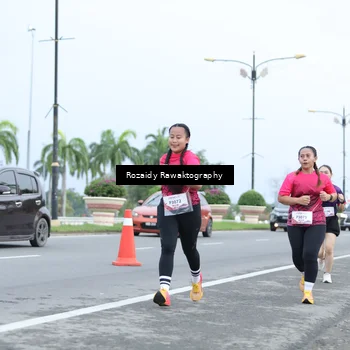 Runner Photo 8427704