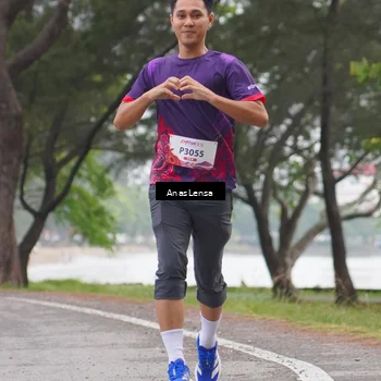 Runner Photo 8427711