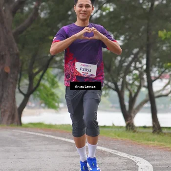 Runner Photo 8427712