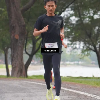 Runner Photo 8427728