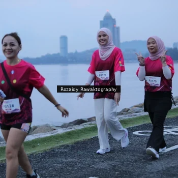 Runner Photo 8427746