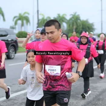 Runner Photo 8427747