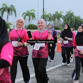 Runner Photo 8427753