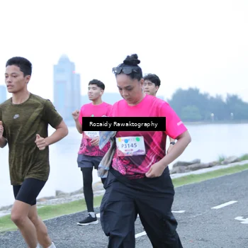 Runner Photo 8427769