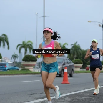 Runner Photo 8427798