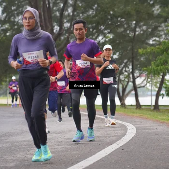 Runner Photo 8427810