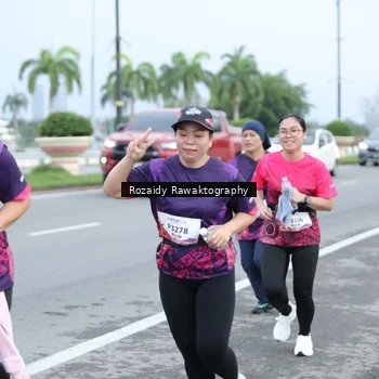 Runner Photo 8427828