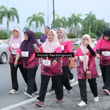 Runner Photo 8427841