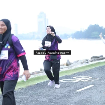 Runner Photo 8427850