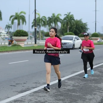 Runner Photo 8427857